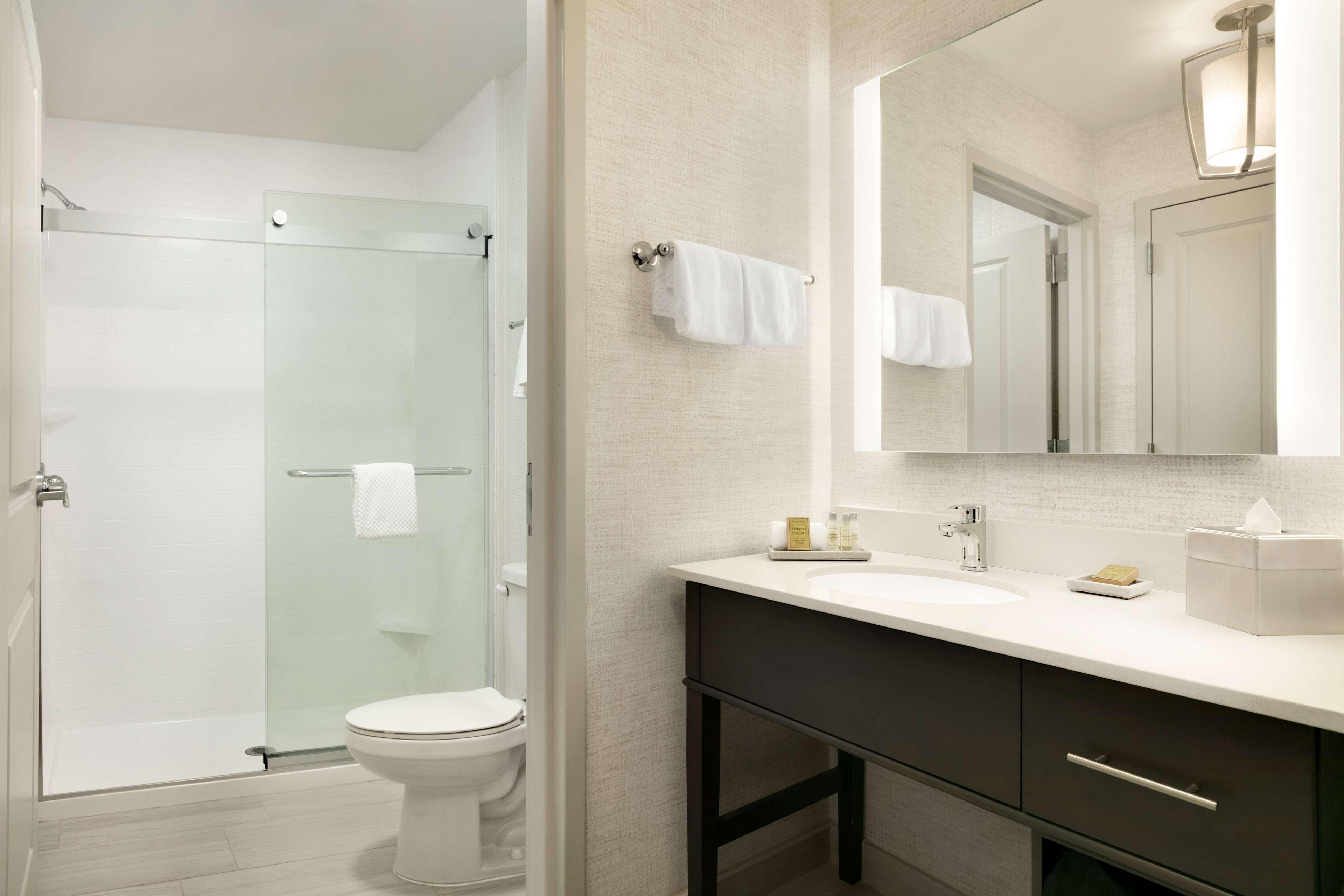 Homewood Suites By Hilton Arlington Rosslyn Key Bridge Eksteriør billede